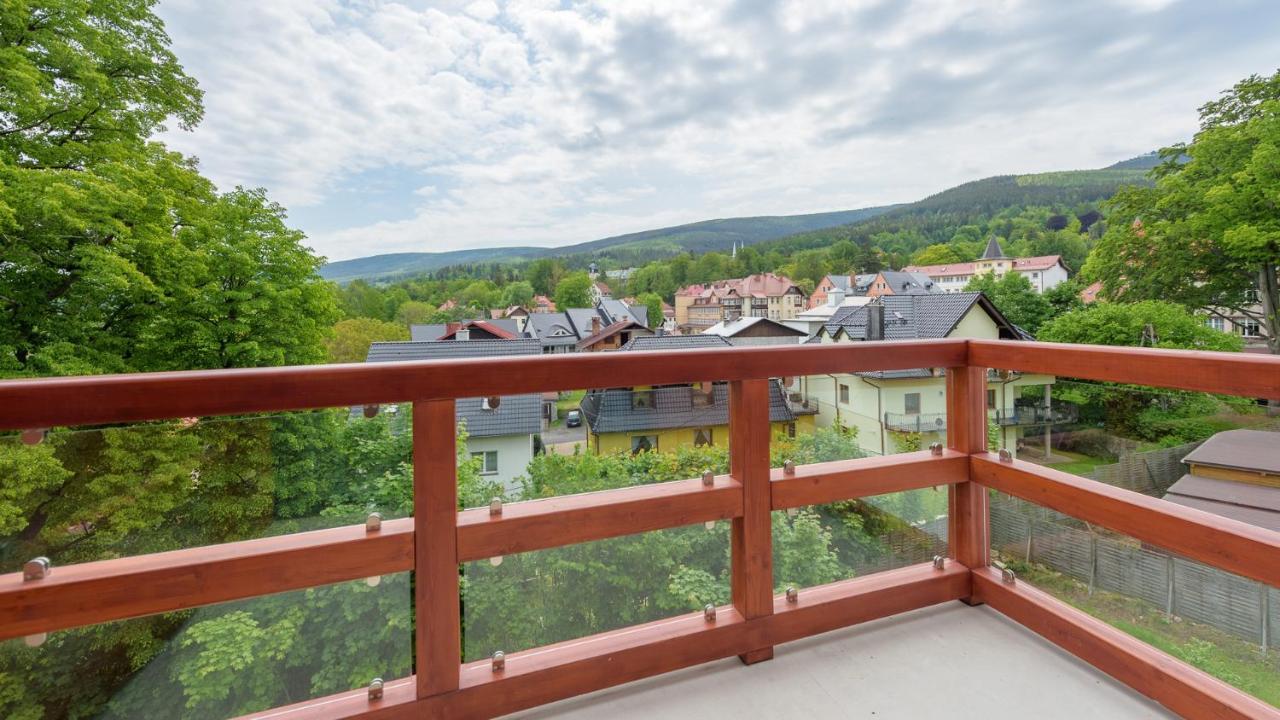 Apartamenty Holiday Mountain Residence By Royal Aparts Świeradów-Zdrój Eksteriør billede